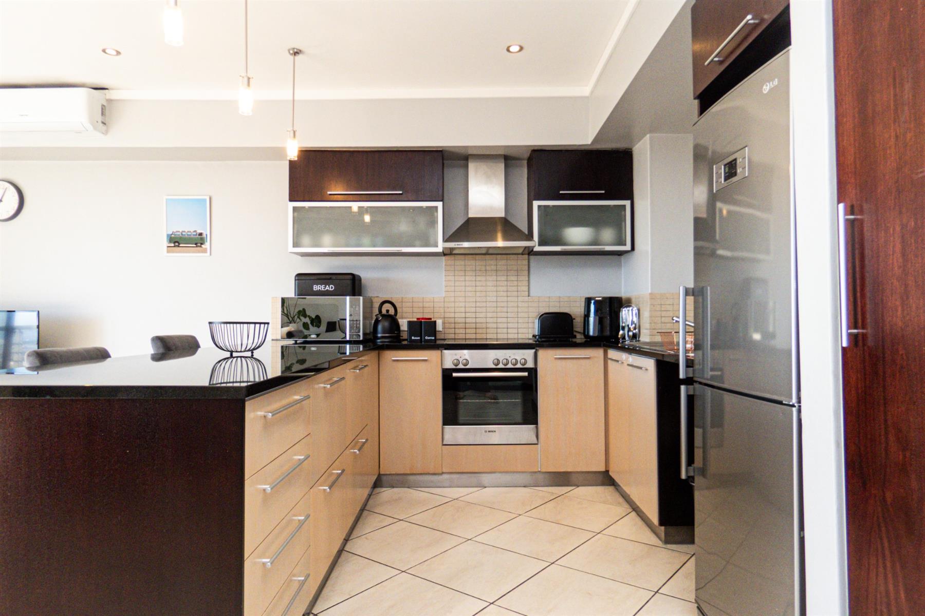 City living at it's finest in Cape Town 1 Bedroom 1 Bathroom for Sale