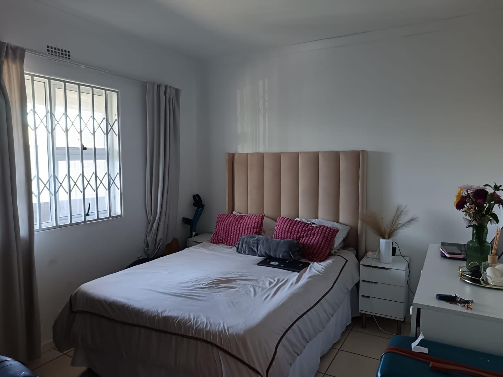 A two bedroomed apartment for sale in Delro Park, Blue Downs