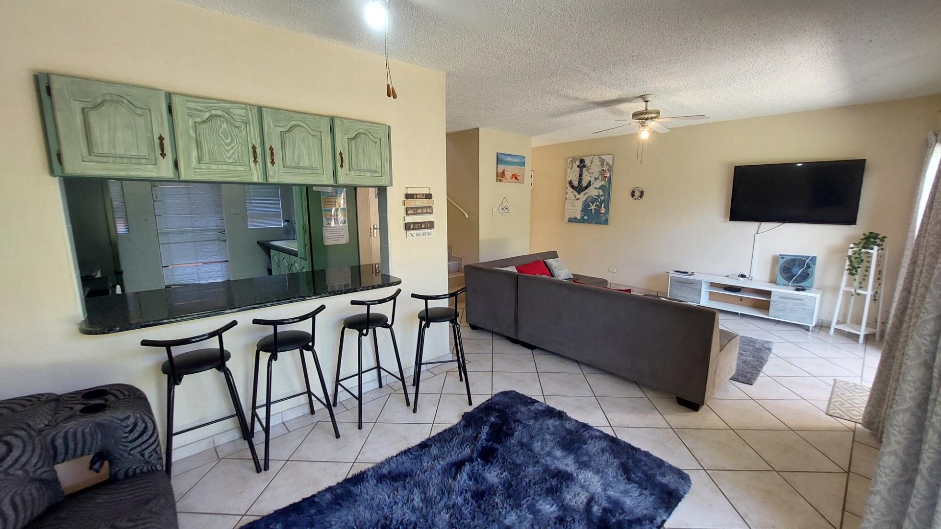 Duplex Apartment For Sale in Shelly Beach, KwaZulu Natal