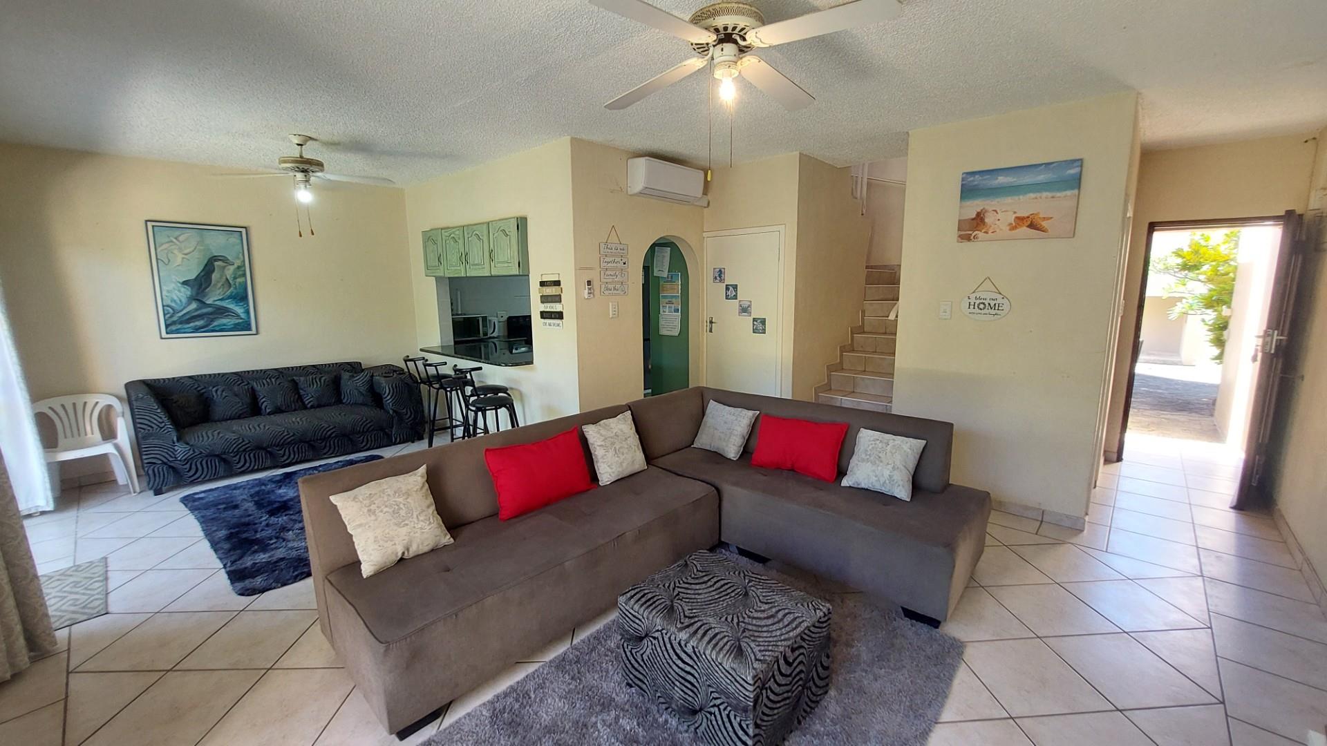 Duplex Apartment For Sale in Shelly Beach, KwaZulu Natal
