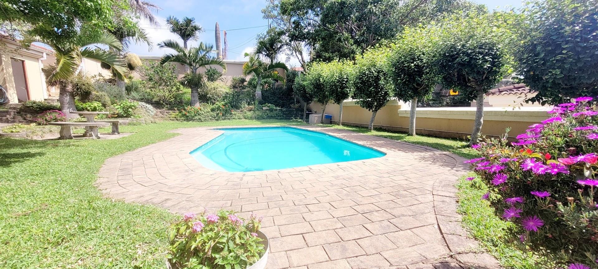 Apartment For Sale in Shelly Beach, Margate, KwaZulu Natal
