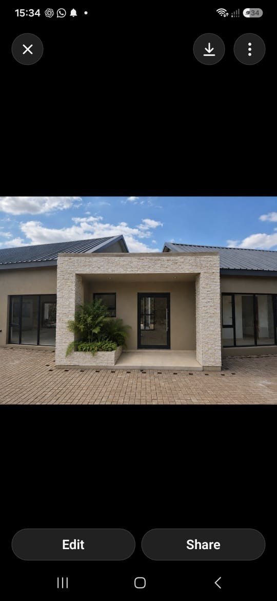 House for sale in Elephant Rock Eco Estate, Hoedspruit, 360 m²