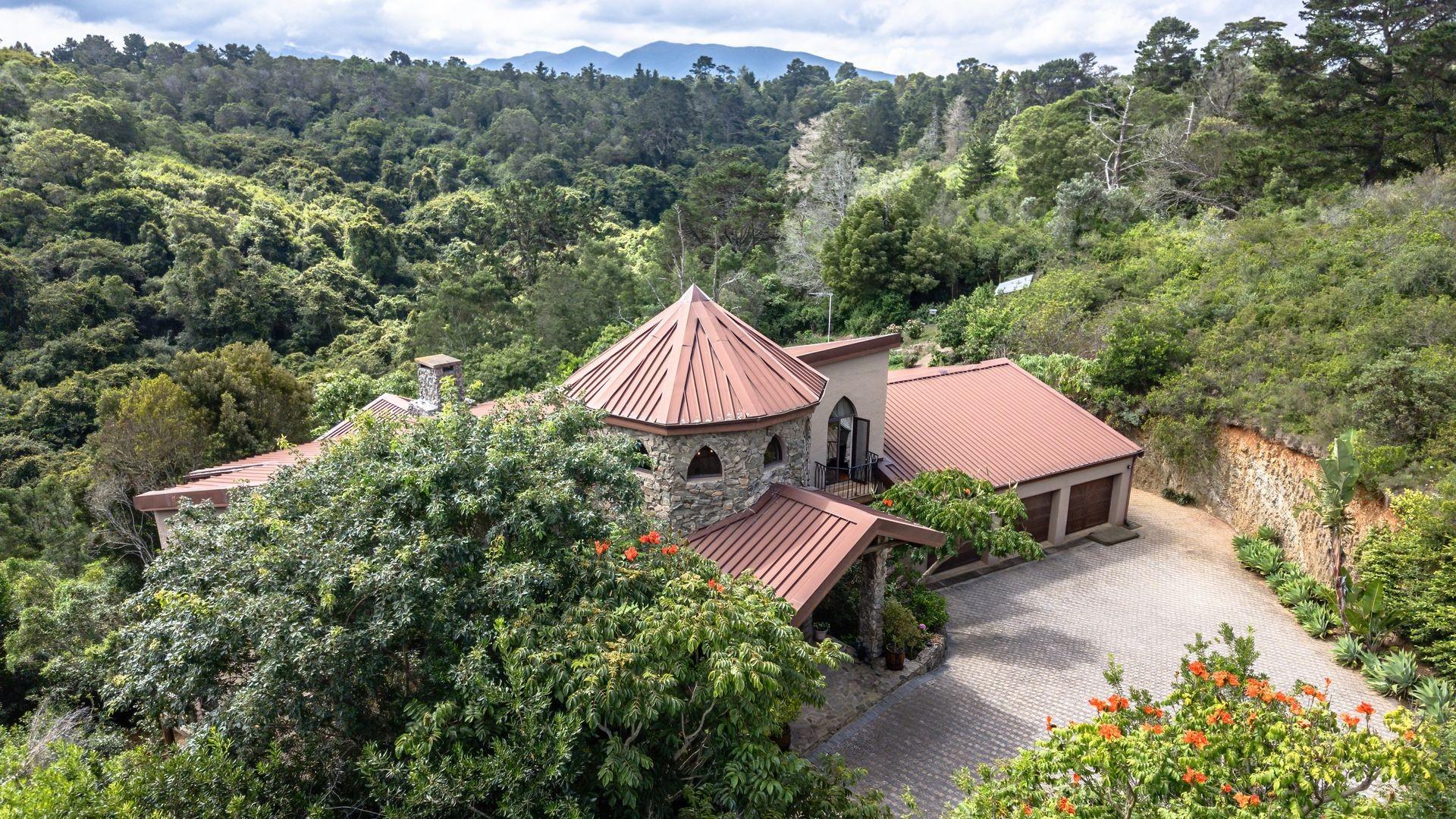 House For Sale in Wilderness Heights, Wilderness