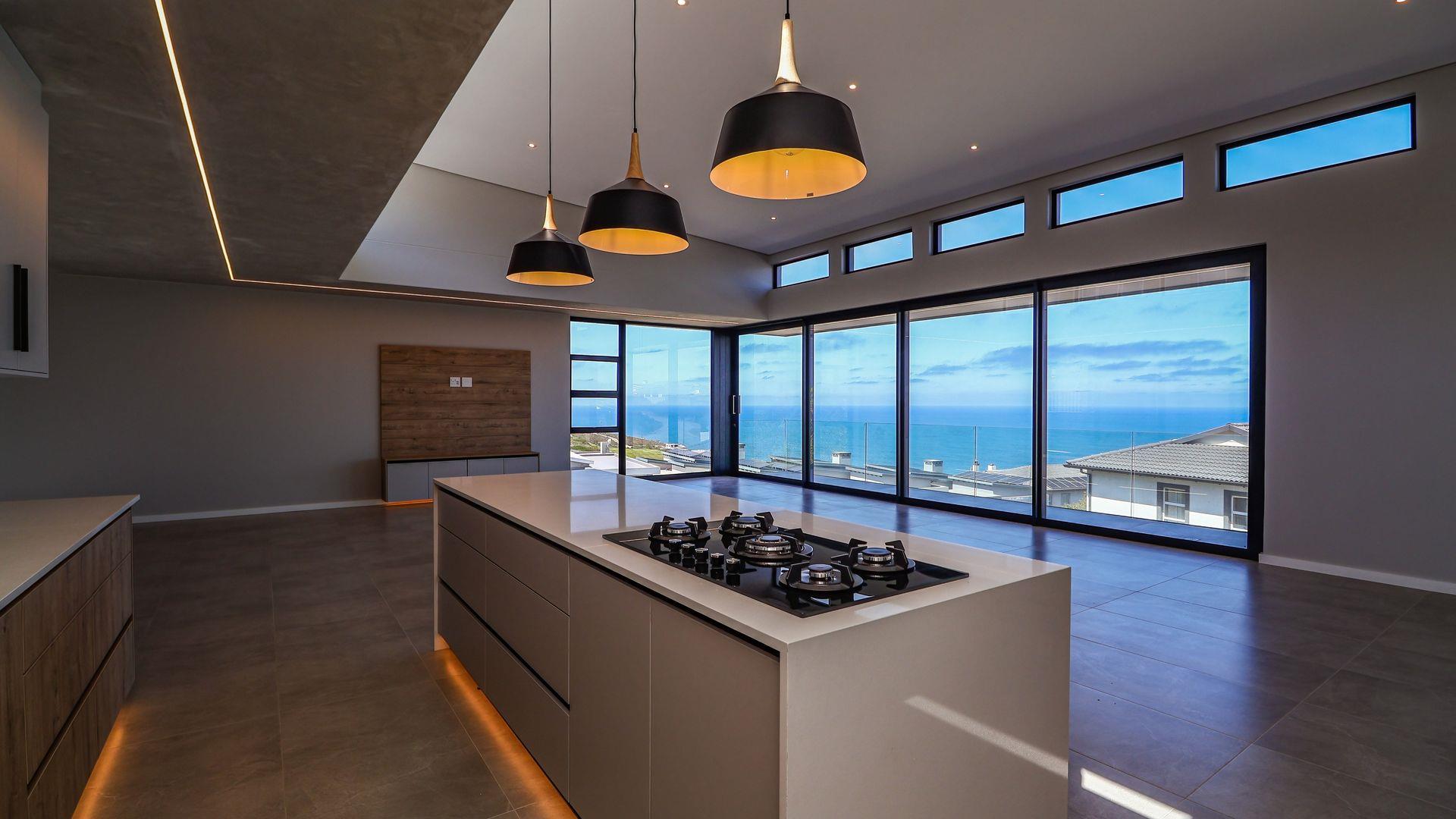Coastal Contemporary 3-Bed Family Home with Sea Views!