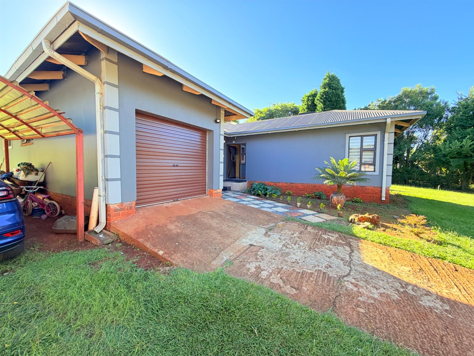 House For Sale in Signal Hill, Newcastle, KwaZulu Natal