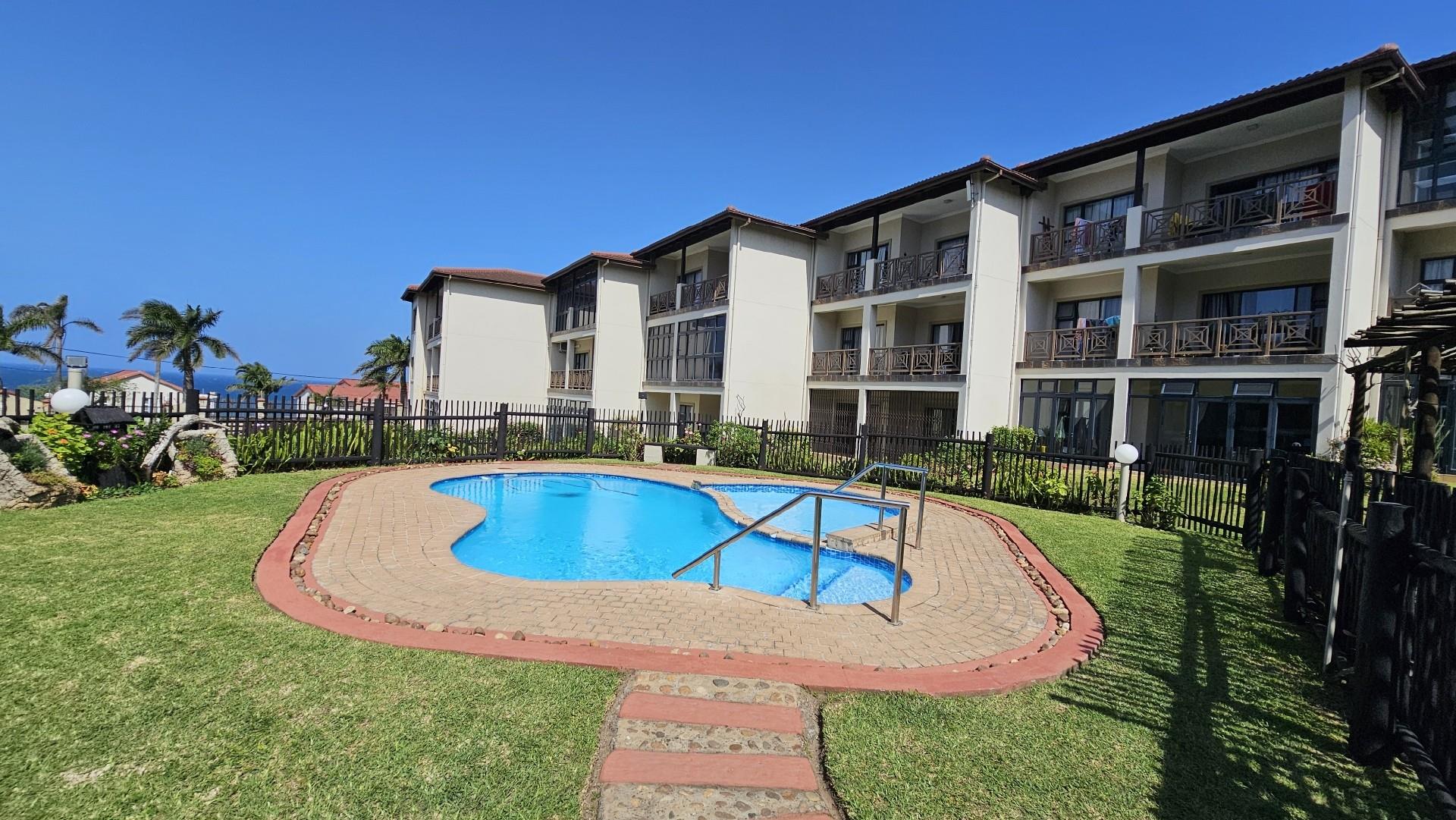 Spectacular 3 bedroom, 2 bathroom Apartment with Panoramic Sea views in Uvongo Beach