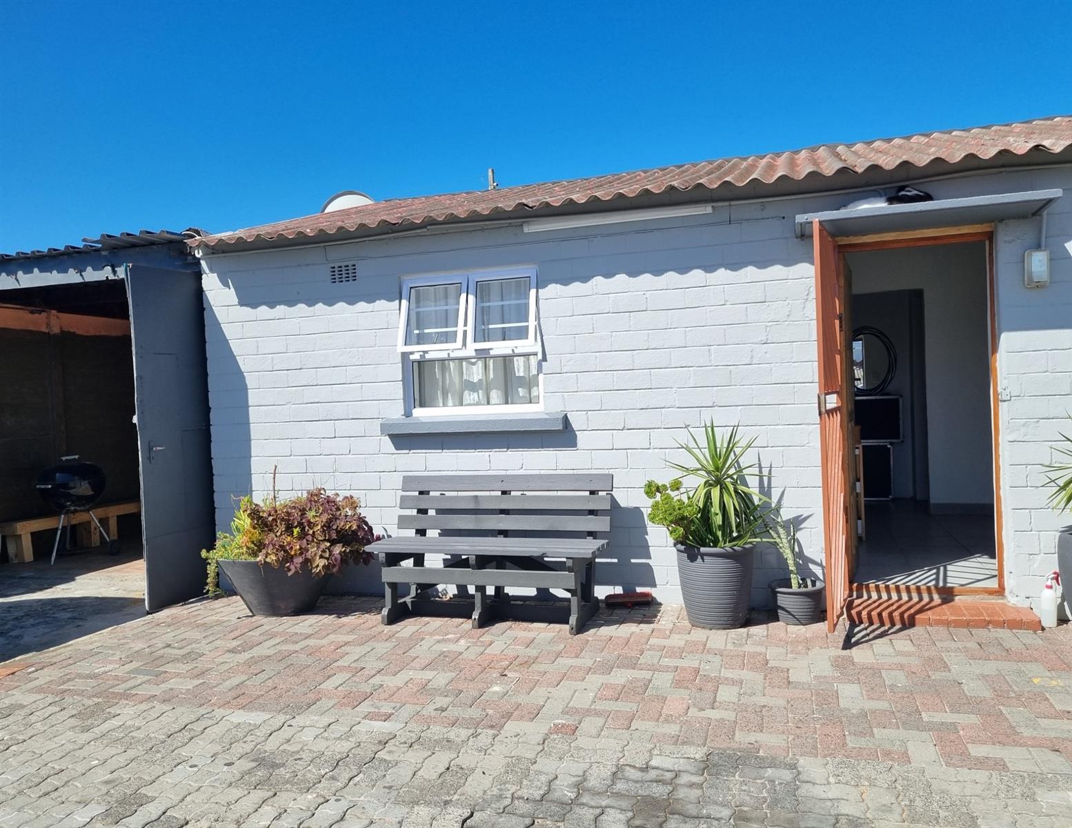 Two Bedroom Home SOLD with Separate Two Bedroom Flatlet in Steenberg