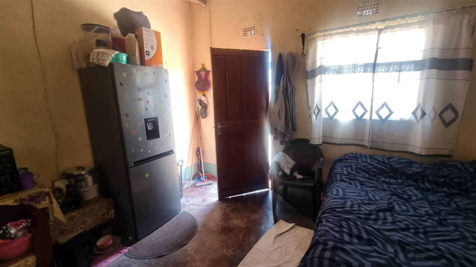 Apartment Block for sale in Thulamahashe, Bushbuckridge, 2071 Thulamahashe A, Thulamahashe, Bushbuckridge, Mpumalanga, 1600 m²