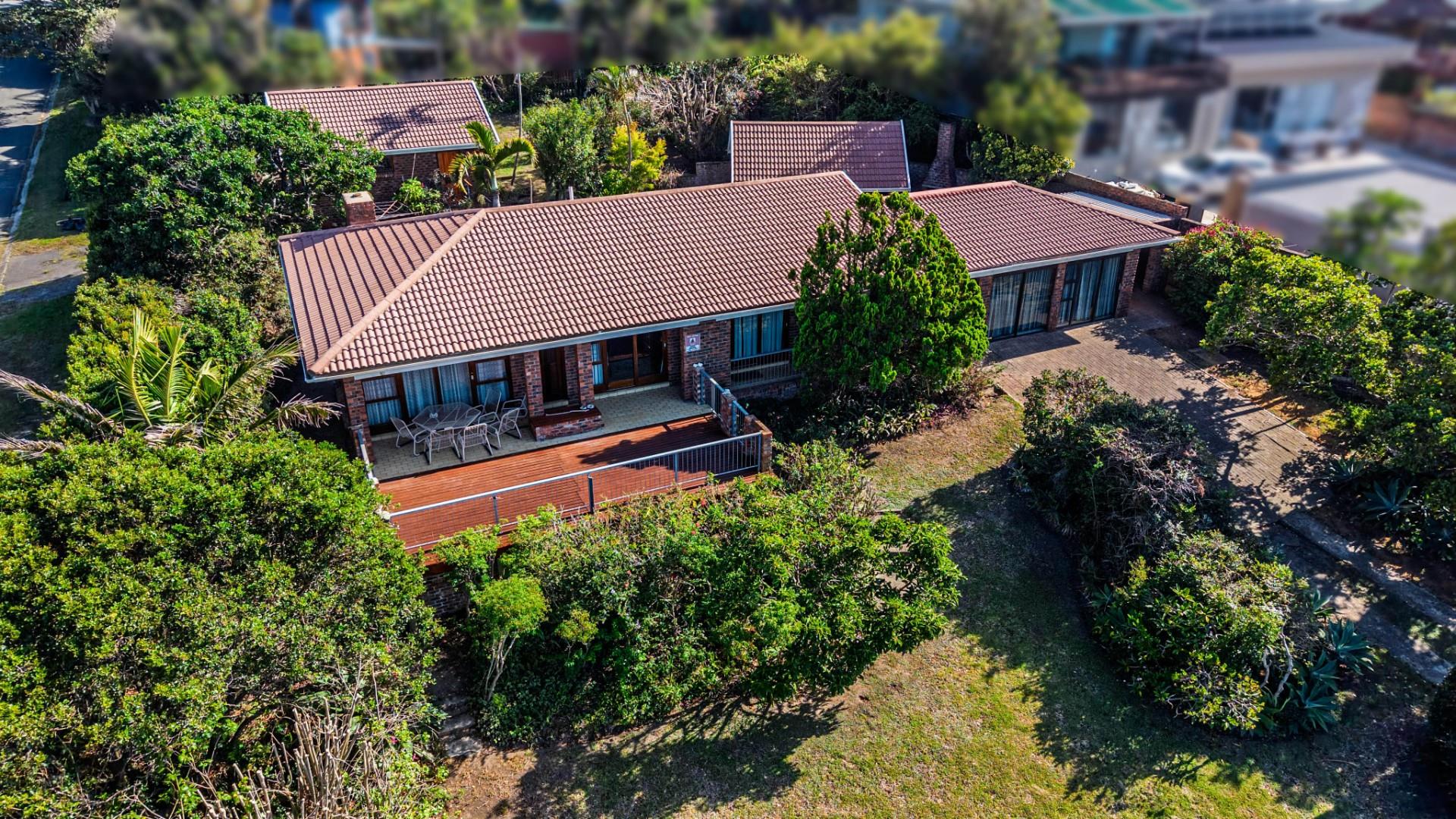 Family Home with Sea Views and Large erf!!!!
