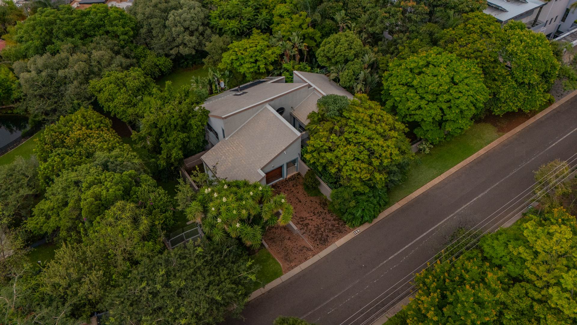 House For Sale in Waterkloof, Pretoria