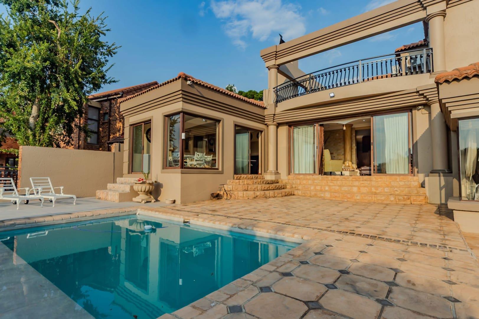 House For Sale in Waterkloof Ridge, Pretoria