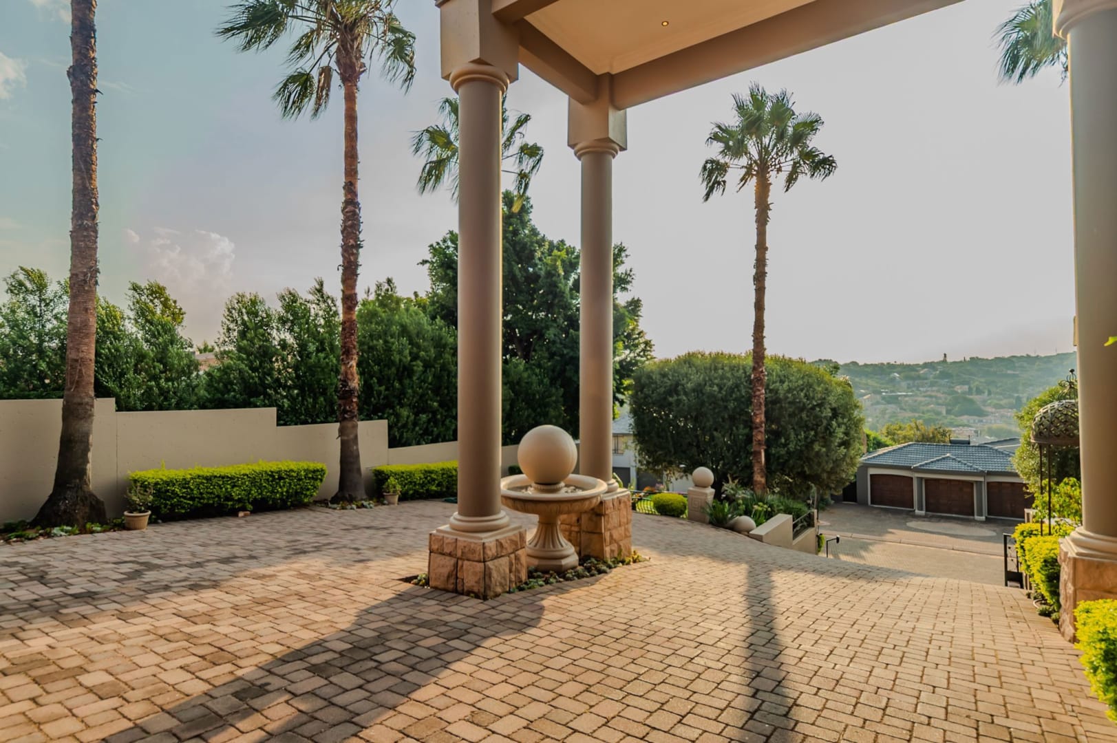 House For Sale in Waterkloof Ridge, Pretoria