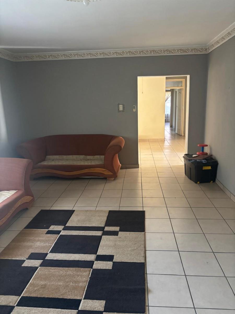 House For Sale in SE 6, Vanderbijlpark SE