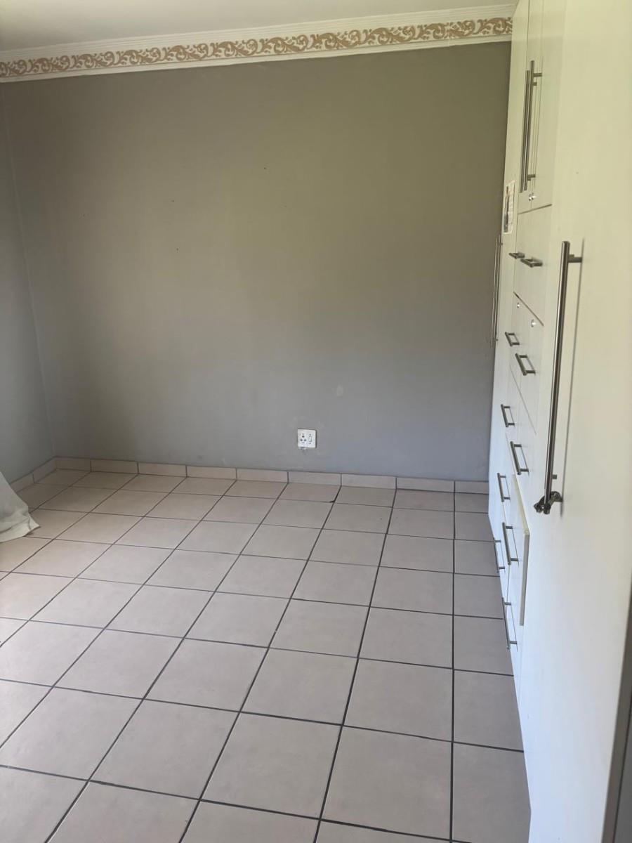 House For Sale in SE 6, Vanderbijlpark SE