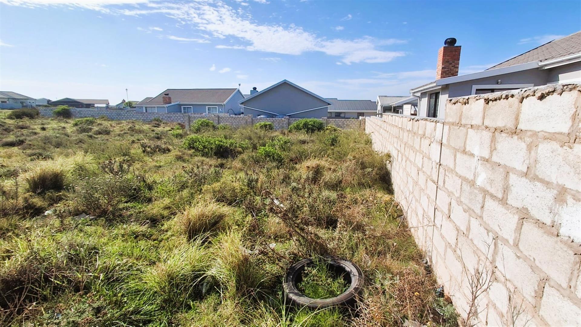 Vacant Land for sale in Fountains Estate, Jeffreys Bay, 437 m²