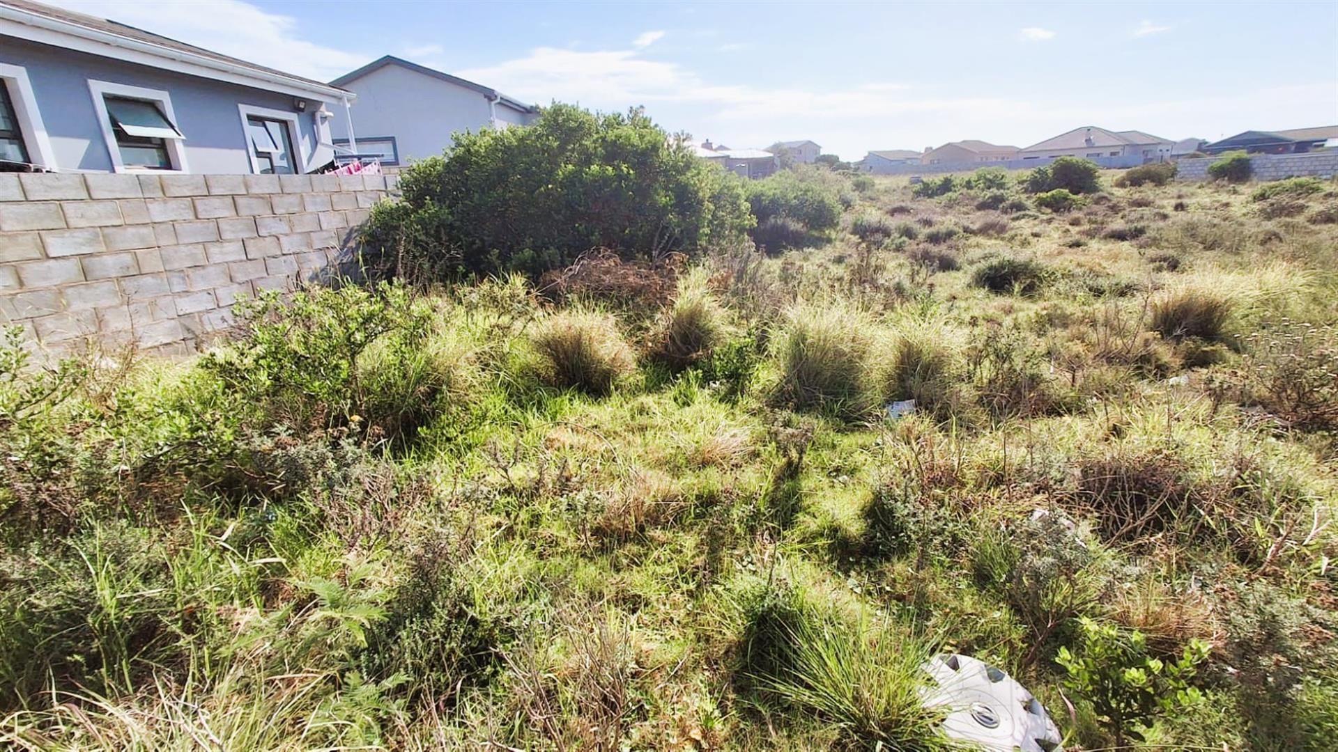 Vacant Land for sale in Fountains Estate, Jeffreys Bay, 437 m²