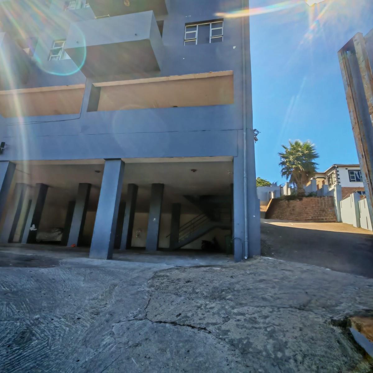 Calling All Investors - Apartment block in Bluff For Sale