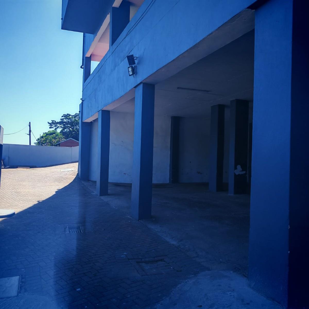 Calling All Investors - Apartment block in Bluff For Sale