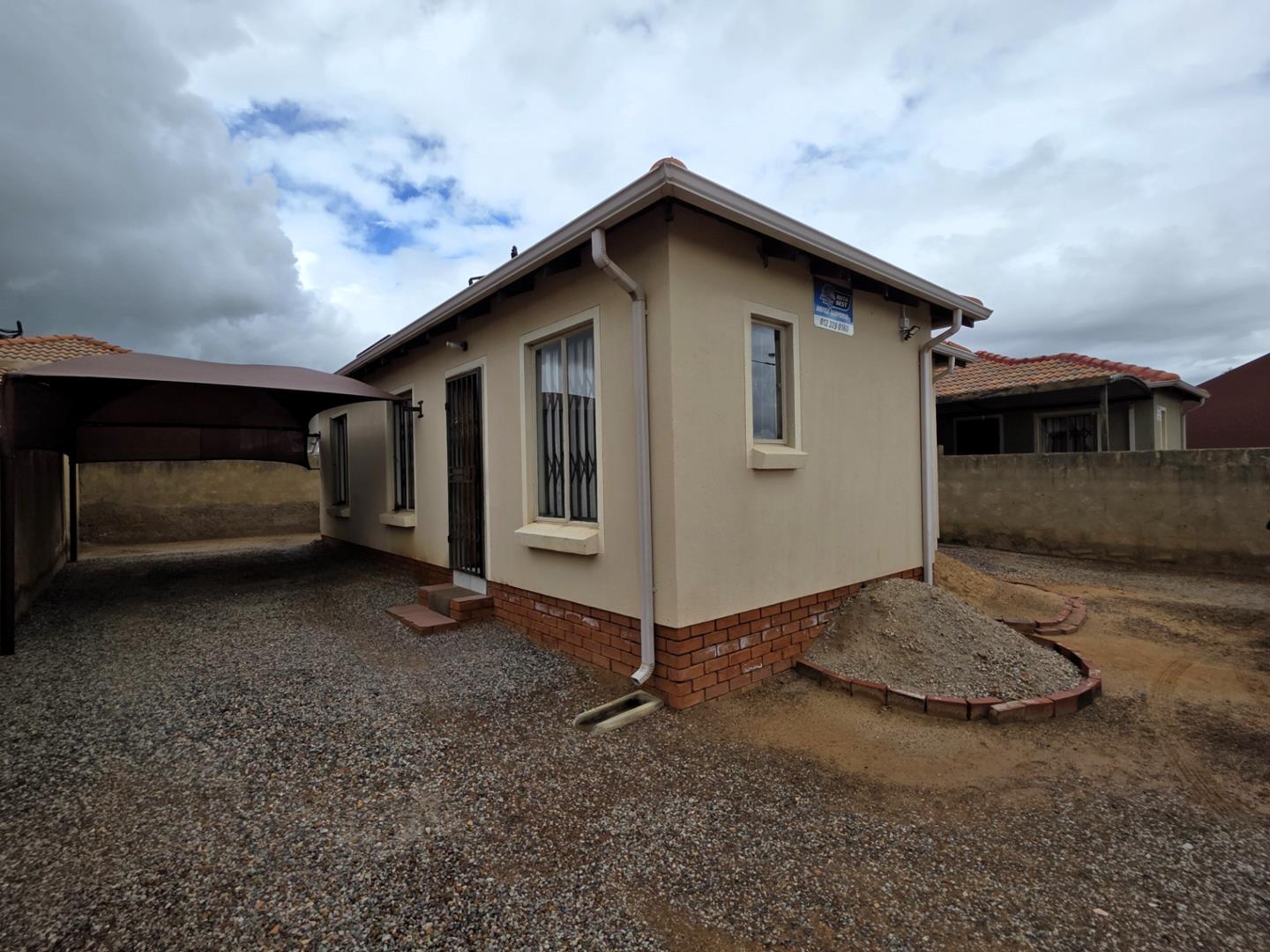 Affordable 3 Bedroom Home in Glenway Estate - Perfect for Families
