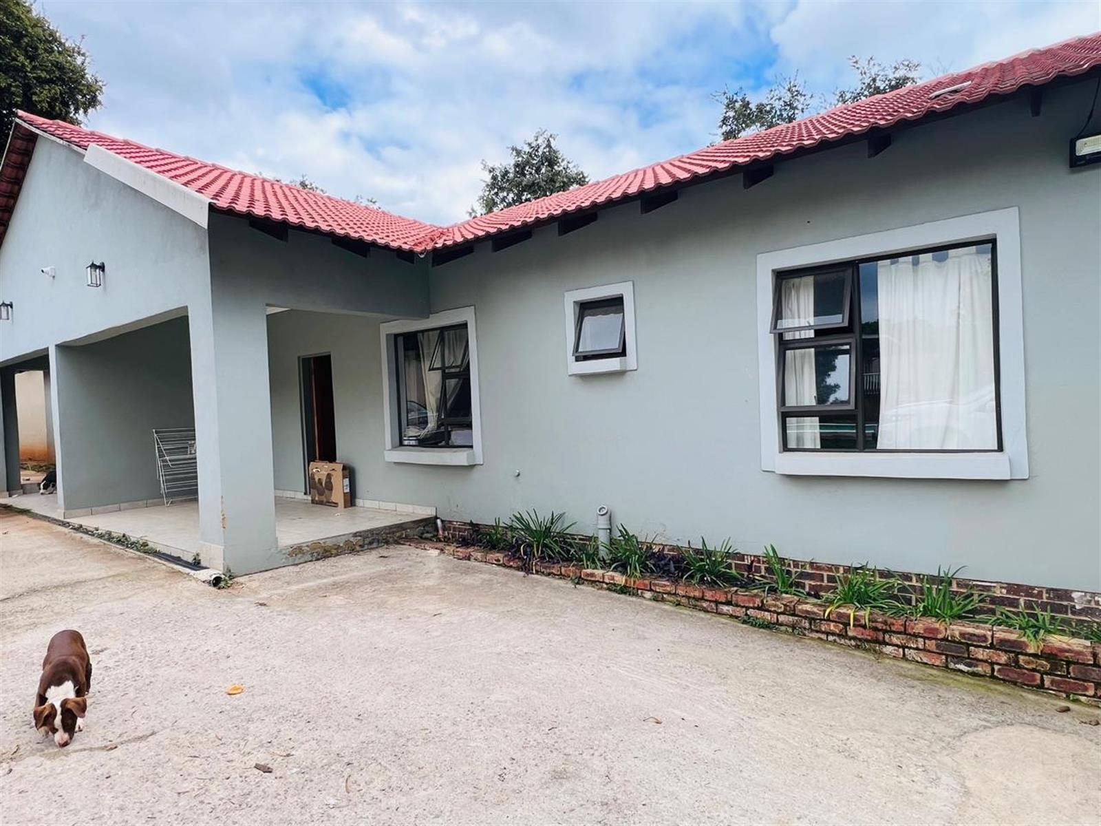 Dual Living To Rent in Linden, Randburg