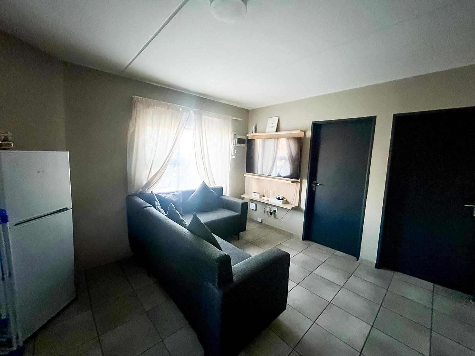 2-Bedroom Apartment for Sale in Belhar Views