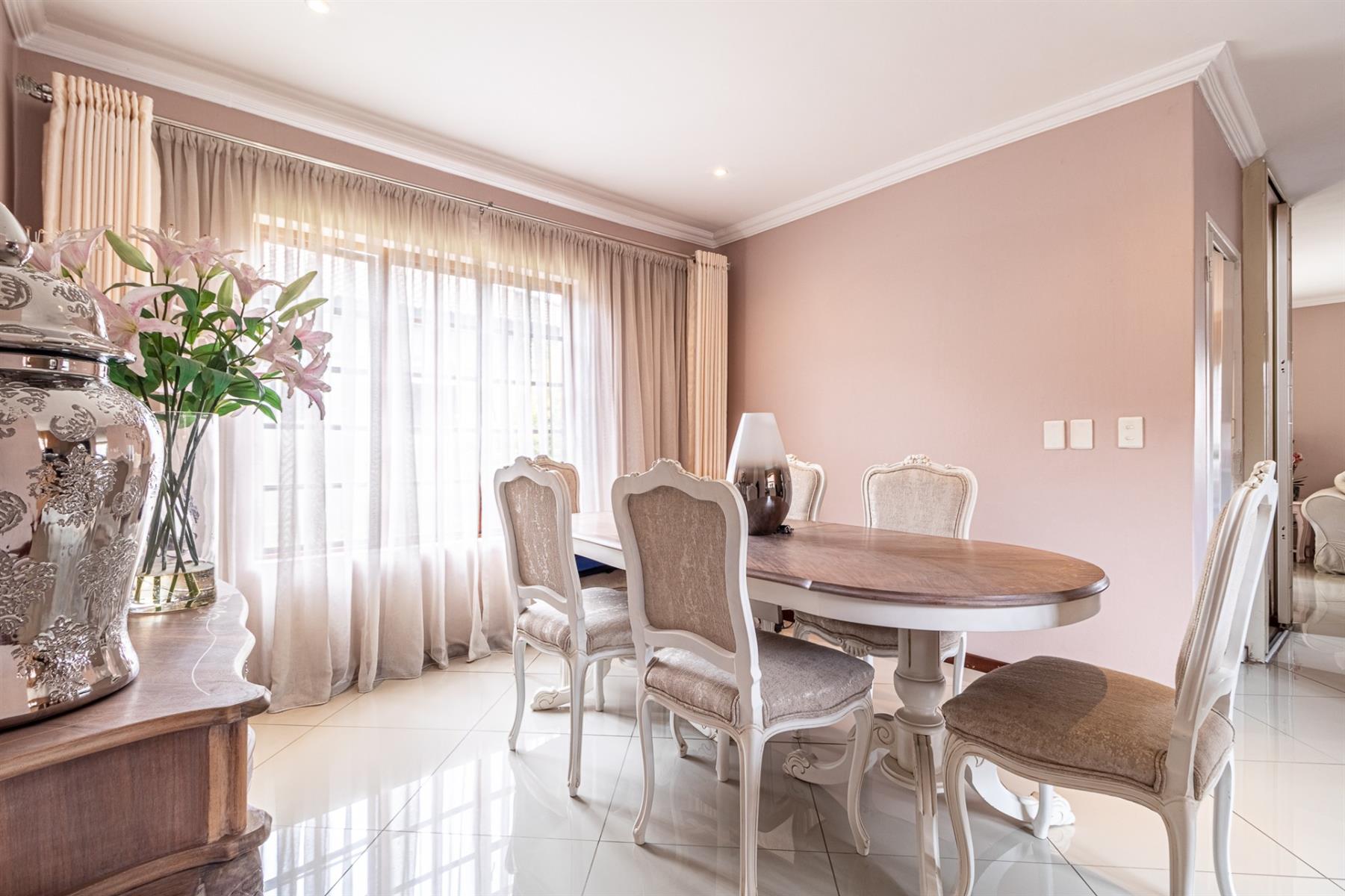 3 Bedroom house in Broadacres