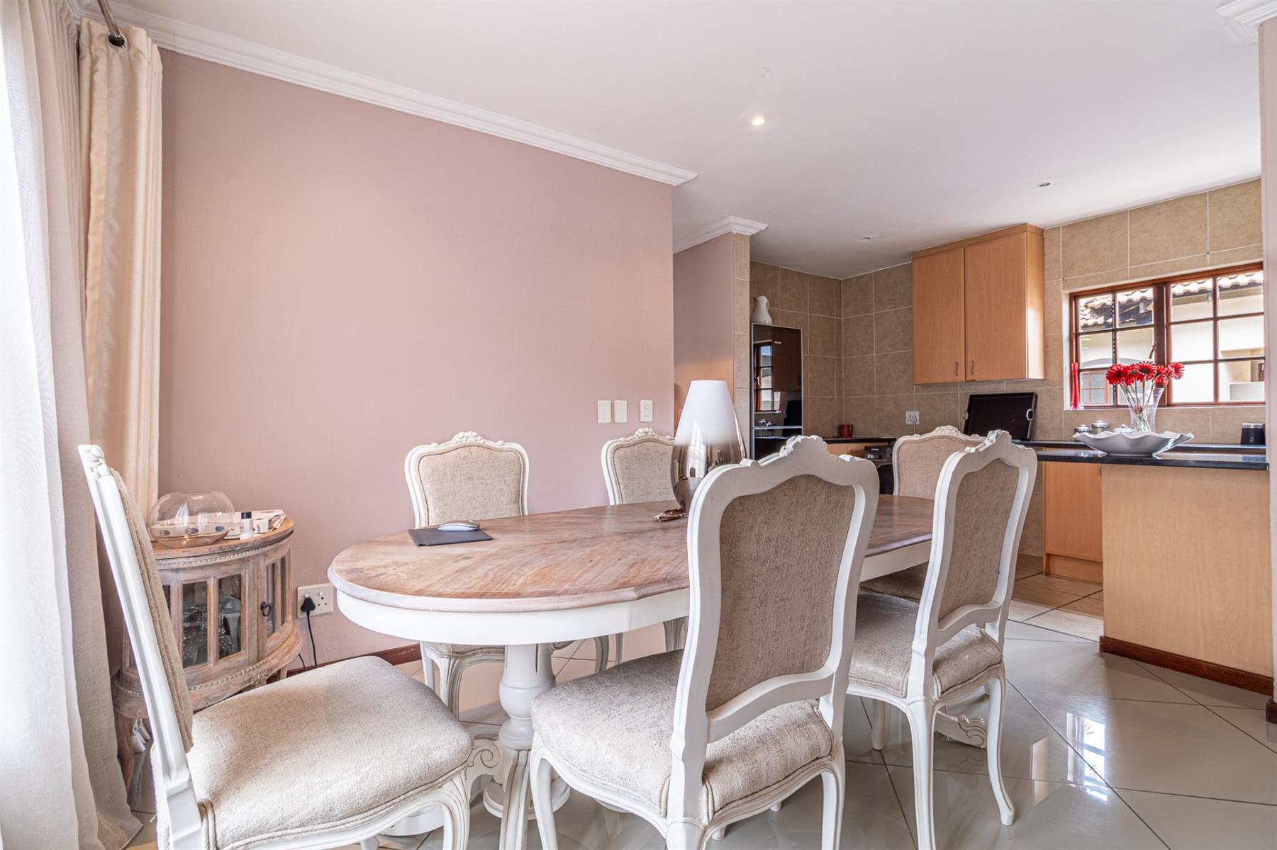 3 Bedroom house in Broadacres