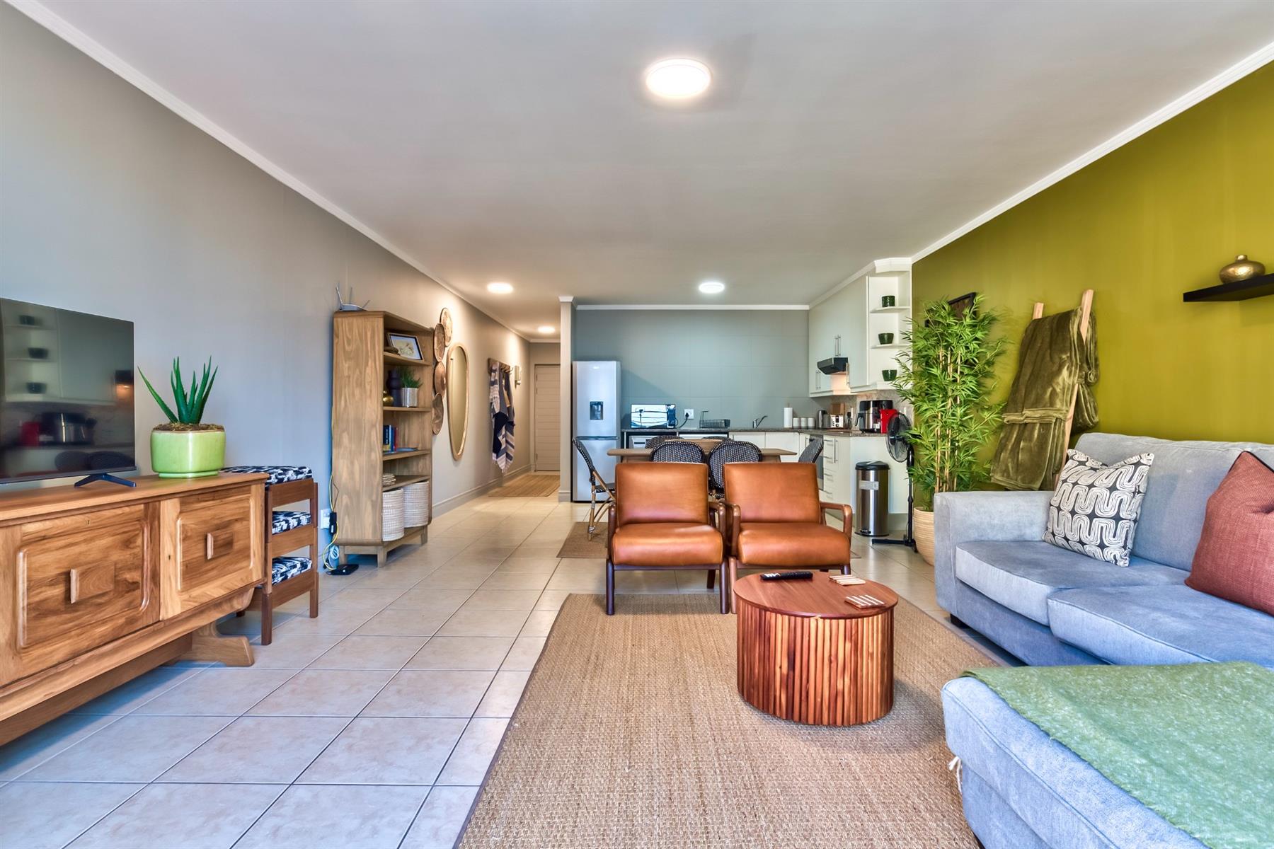 1 Bedroom Apartment to Rent in De Waterkant - Fully Furnished Long-Term Rental
