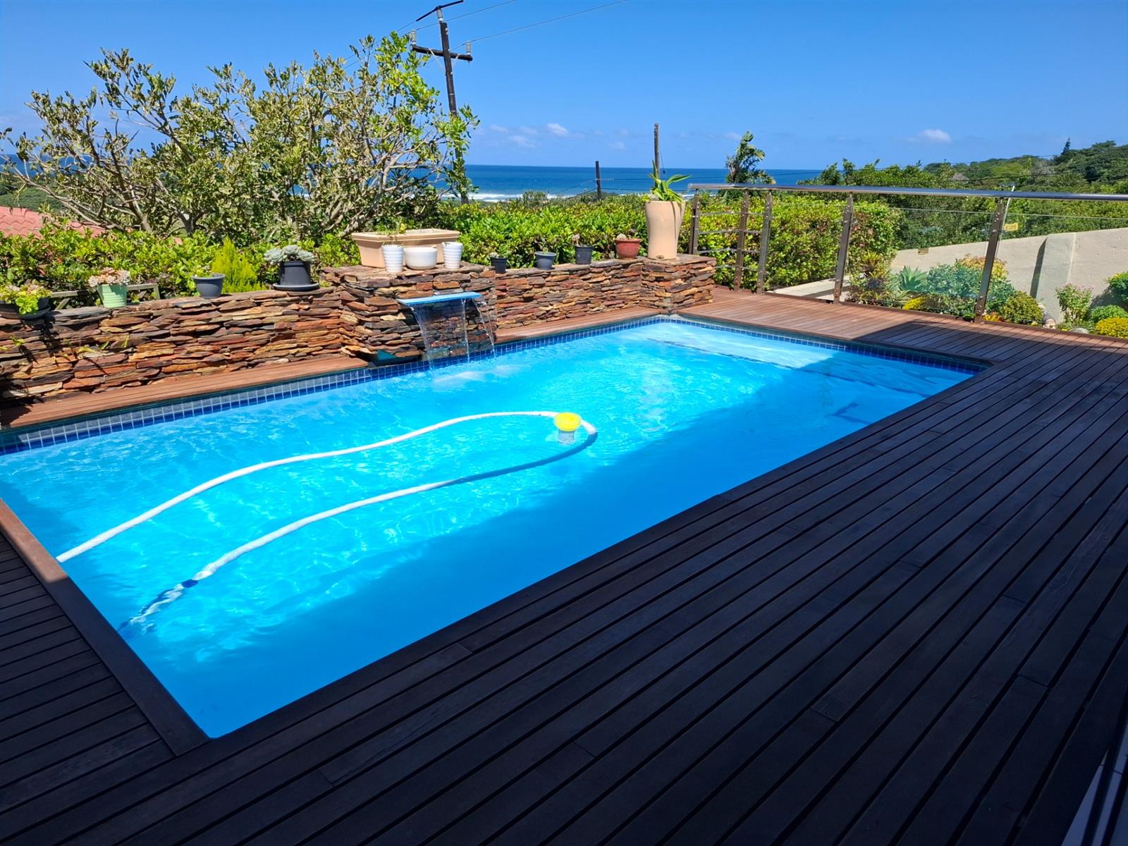 Elegant house in Estate for sale