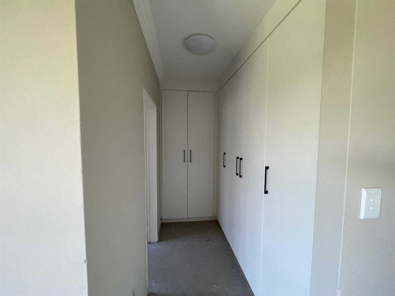 House For Sale in Heatherview, Akasia