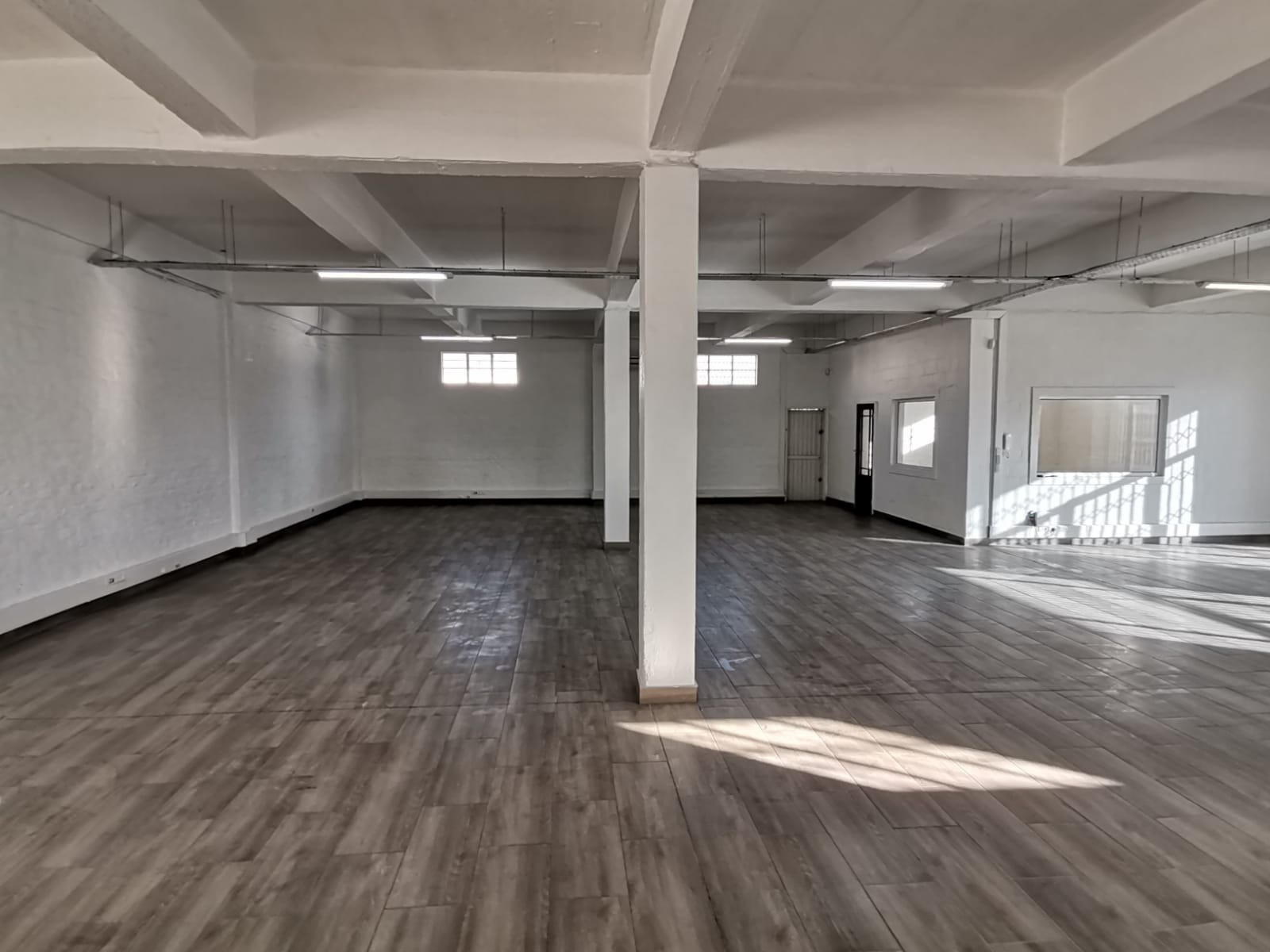Office Space to Rent in Secure Industrial Park in Daljosafat, Paarl