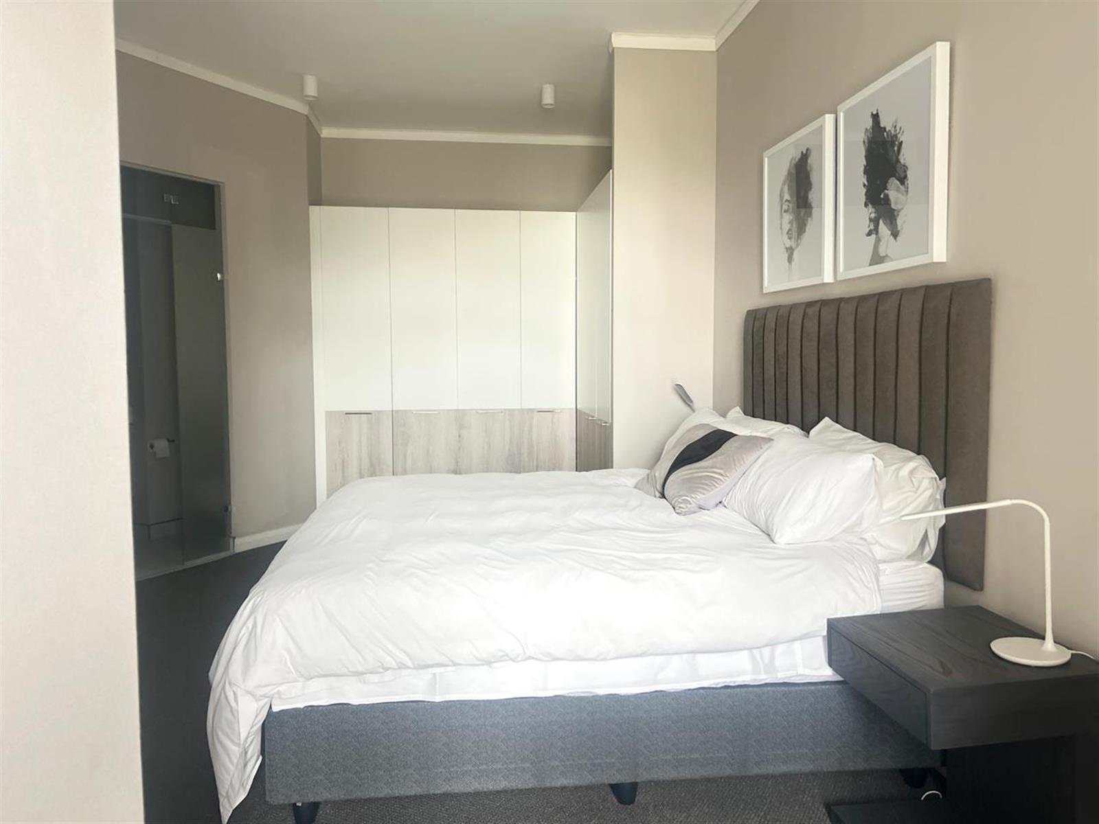 Elegant Large 1-Bedroom Apartment - Well Priced