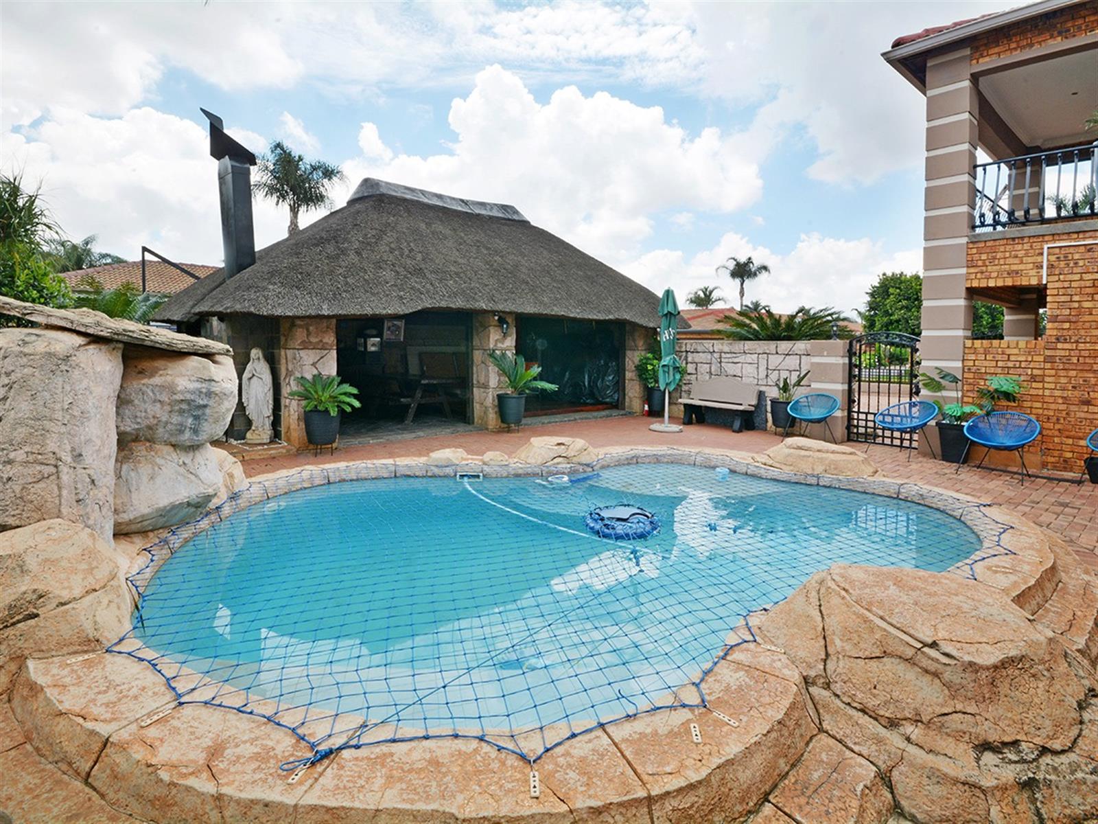 3 Bed \ 3 Bath Dayanglen