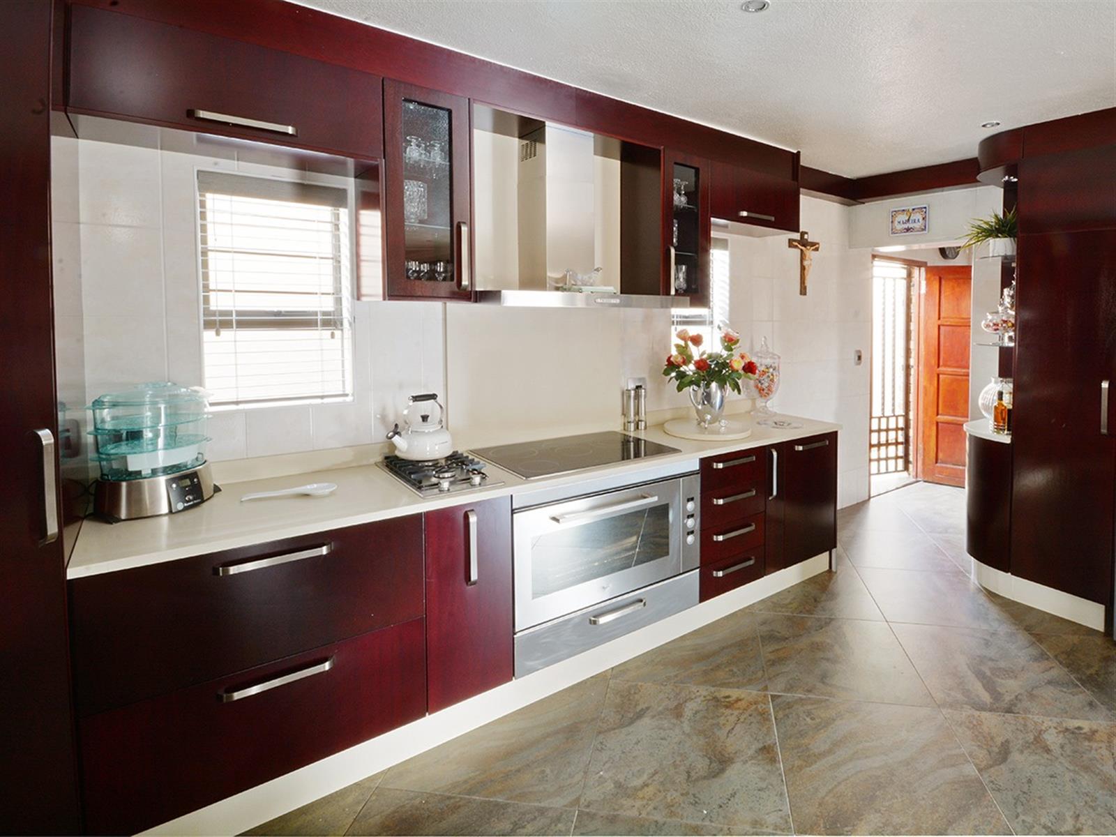3 Bed \ 3 Bath Dayanglen