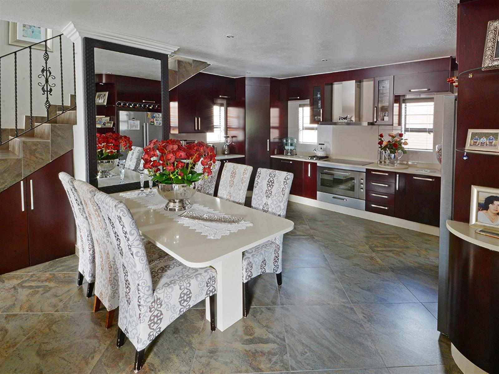 3 Bed \ 3 Bath Dayanglen