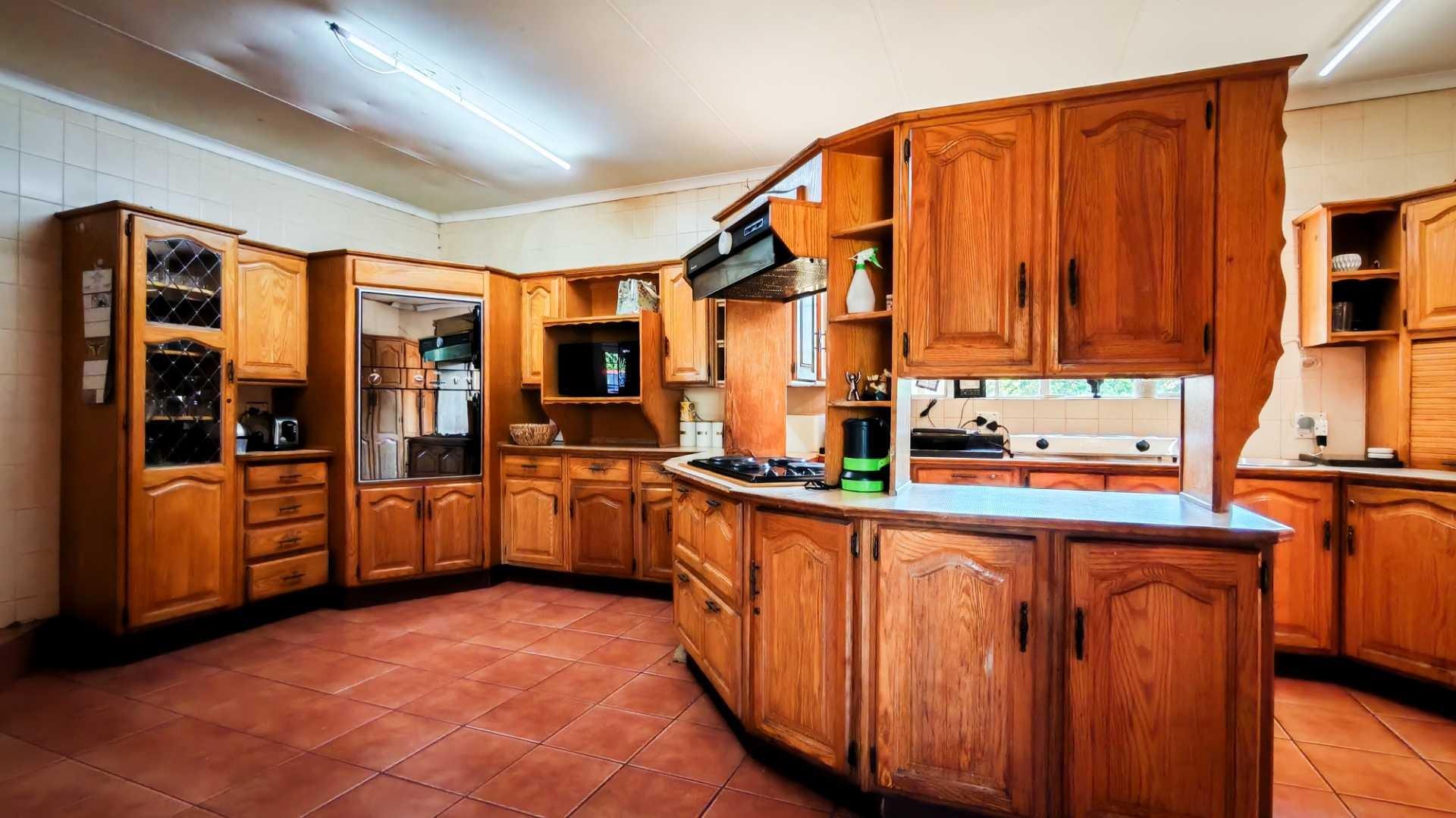 Farm For Sale in Hartbeespoort Rural, Hartbeespoort, North West