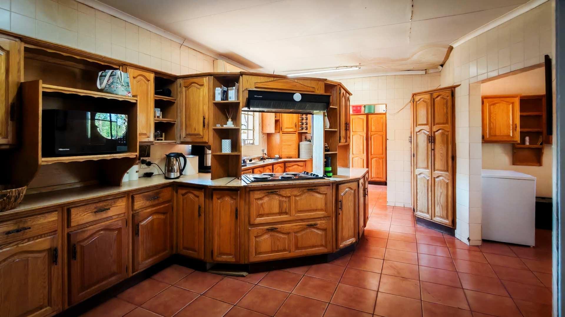 Farm For Sale in Hartbeespoort Rural, Hartbeespoort, North West