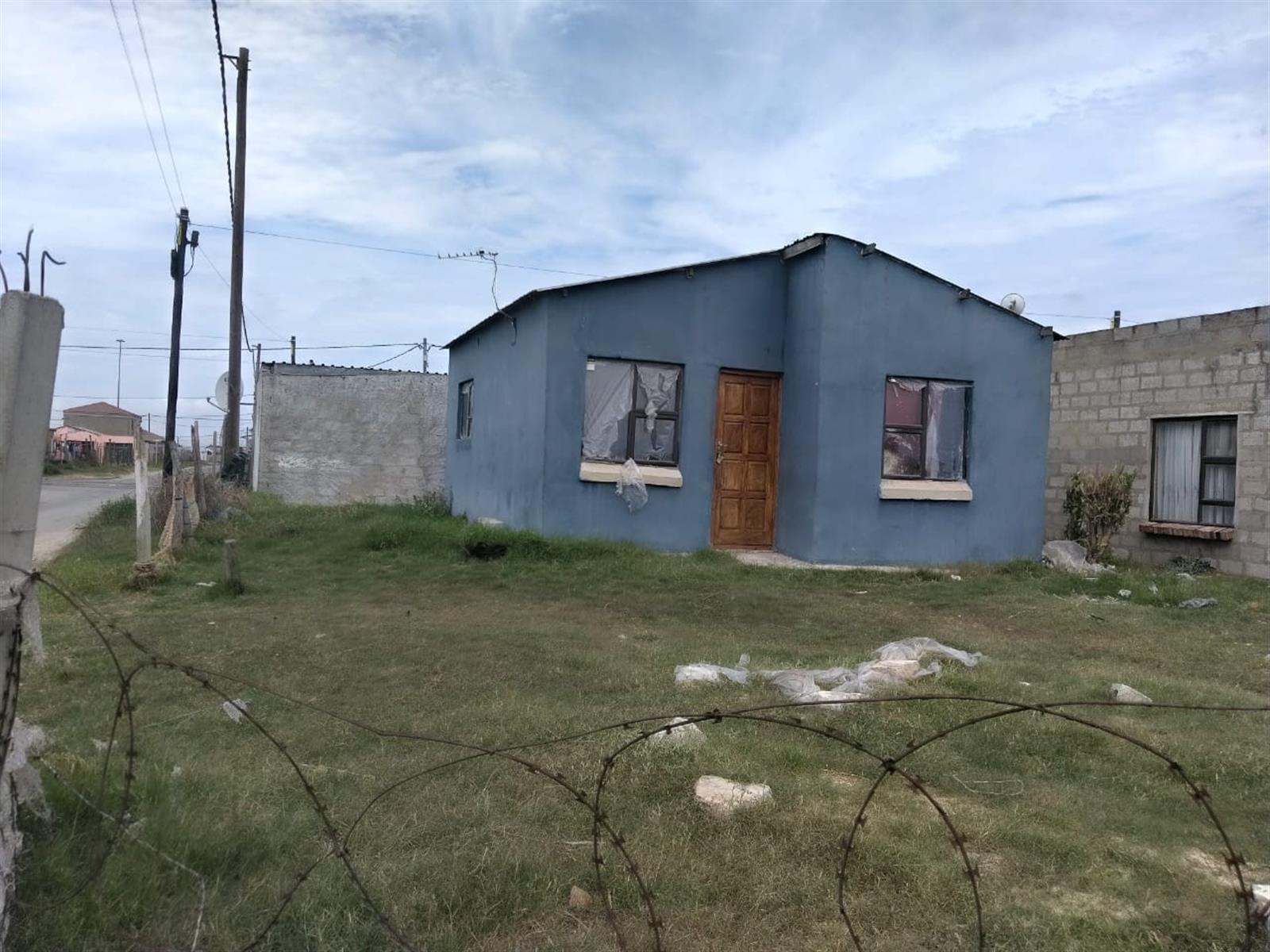 House for sale in North Addo Road Phase 1, Motherwell, Port Elizabeth, 40 Mgebuza Street, Motherwell, Eastern Cape, North Addo Road Phase 1, Motherwell, Port Elizabeth, Eastern Cape, 227 m²