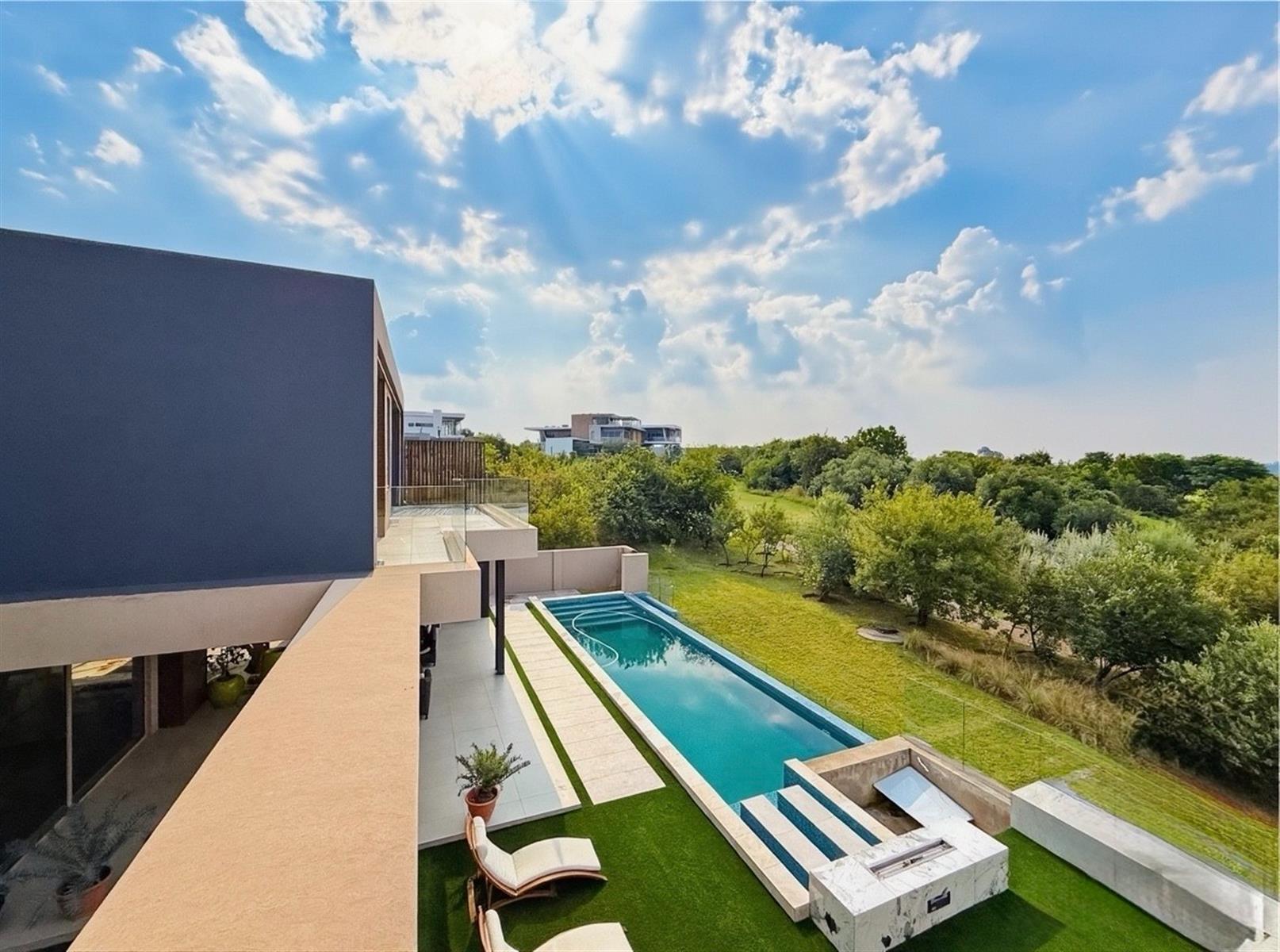 An Icon of Prestige in Steyn City with Unrivalled Fairway Vistas