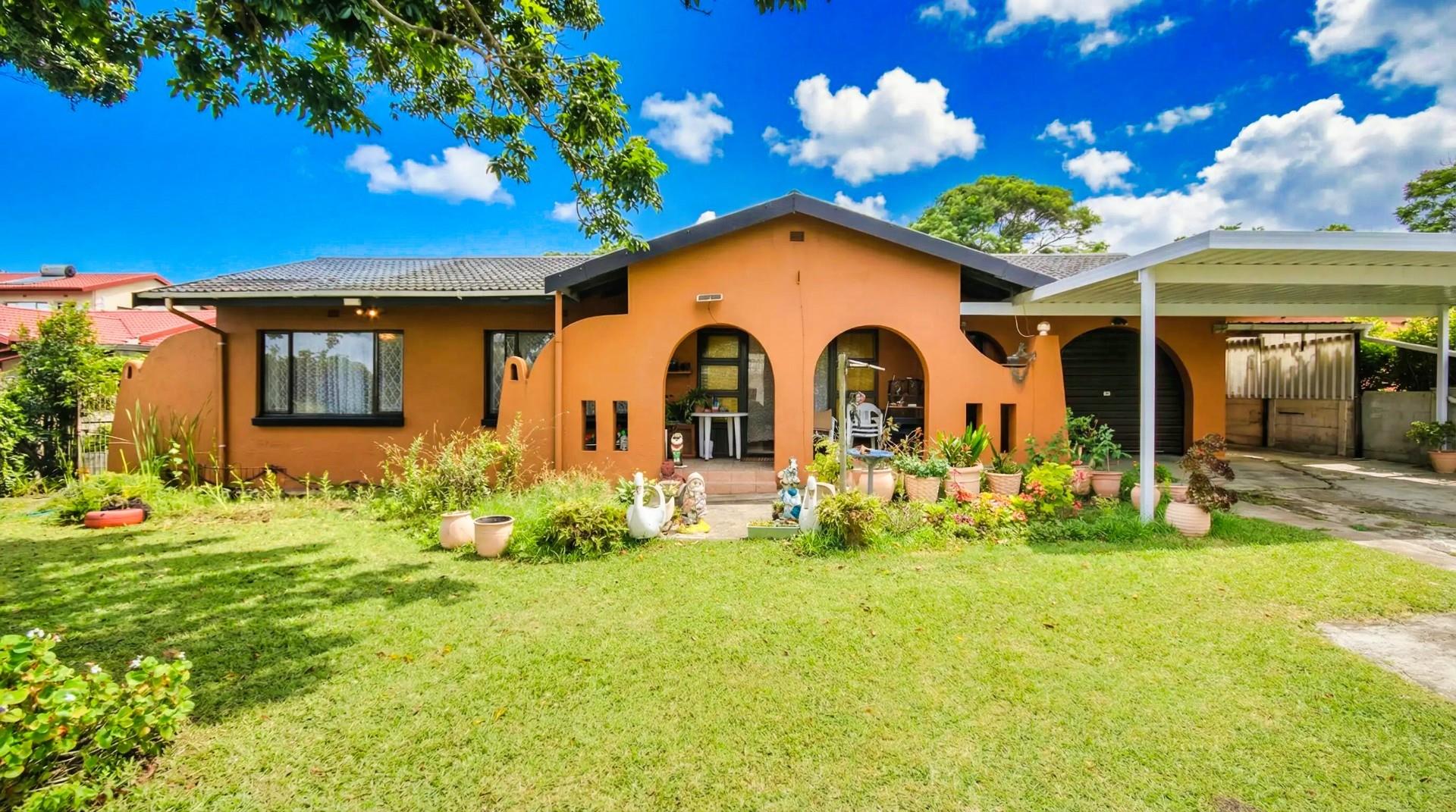 House For Sale in Oslo Beach, Port Shepstone, KwaZulu Natal