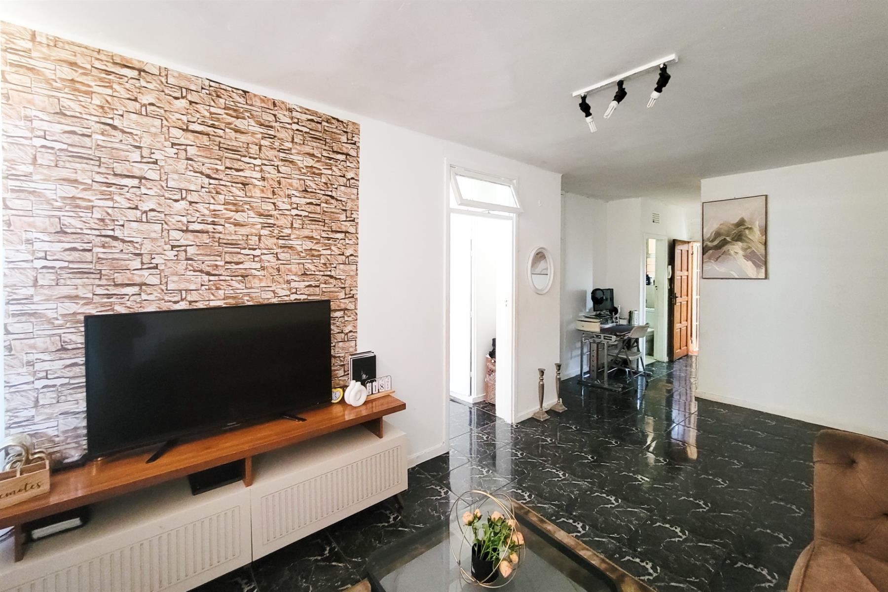 1 Bedroom unit for sale in South Beach