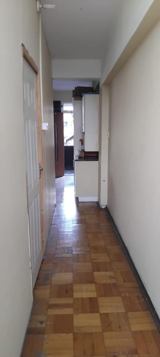 Apartment for sale in Pietermaritzburg Central, Pietermaritzburg, KwaZulu Natal, 203 (2nd floor), Ansonia Court Flat, 91 Jabu Ndlovu Street, Pietermaritzburg Central, Pietermaritzburg, KwaZulu Natal, 101 m²