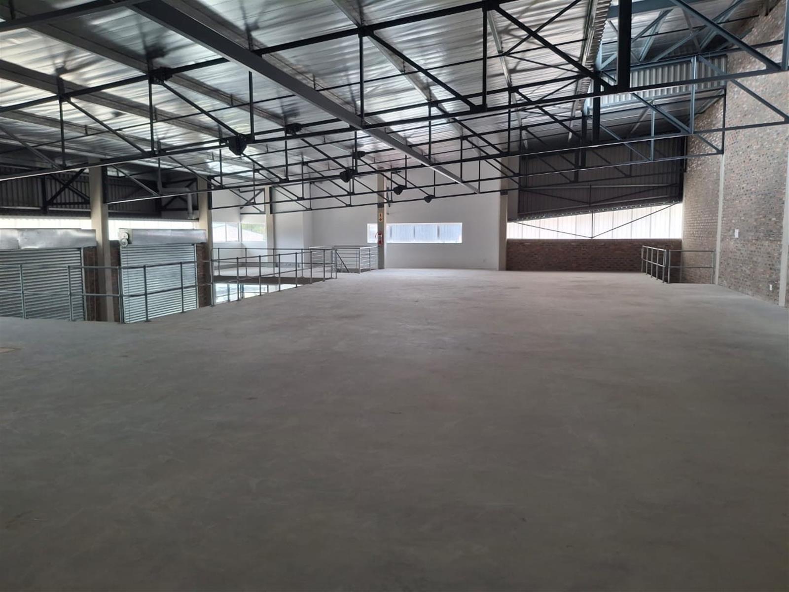 Warehouse for rent in Fairview, Port Elizabeth, 340 m²