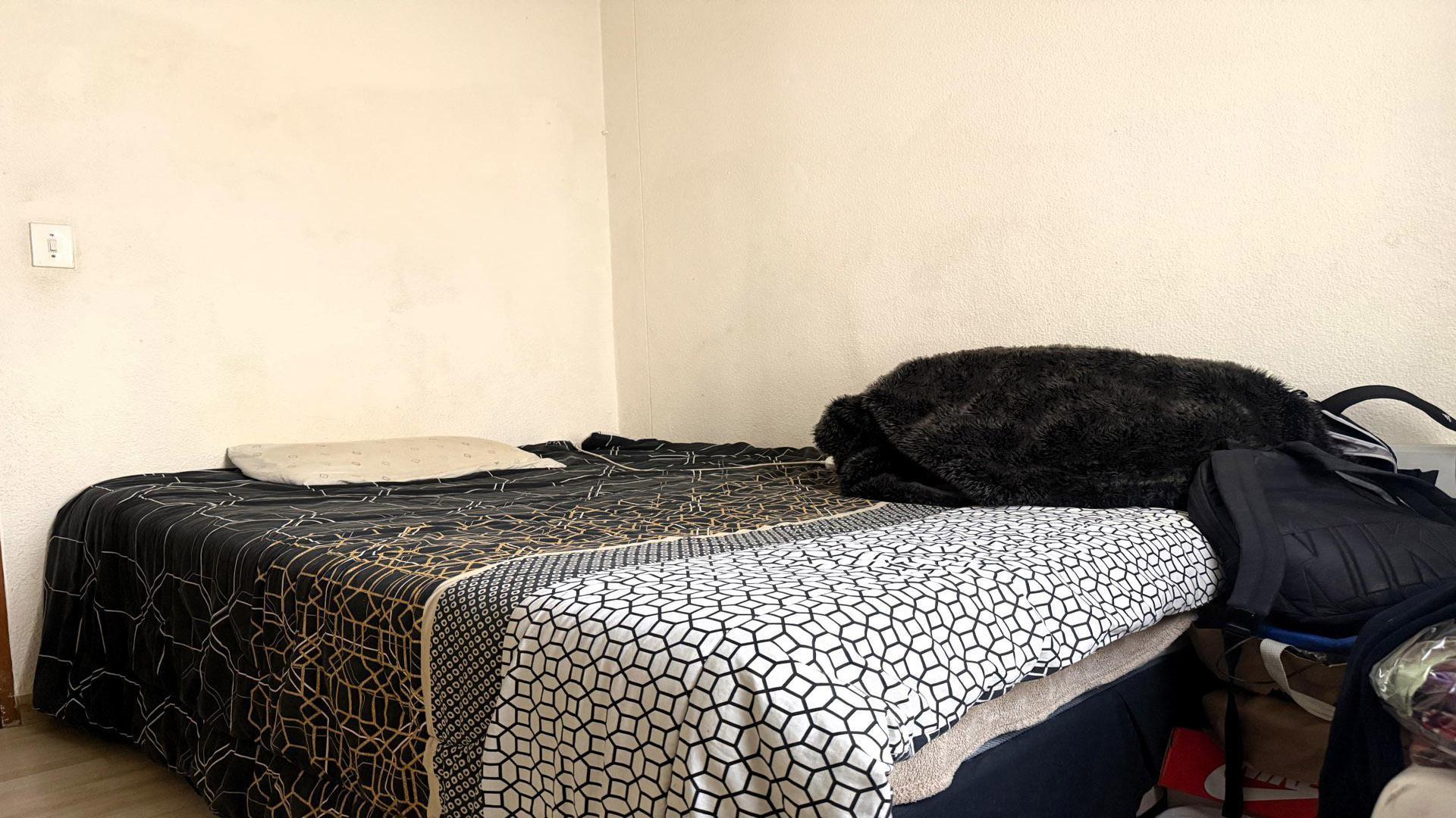 Townhouse For Sale in Ridgeway, Johannesburg