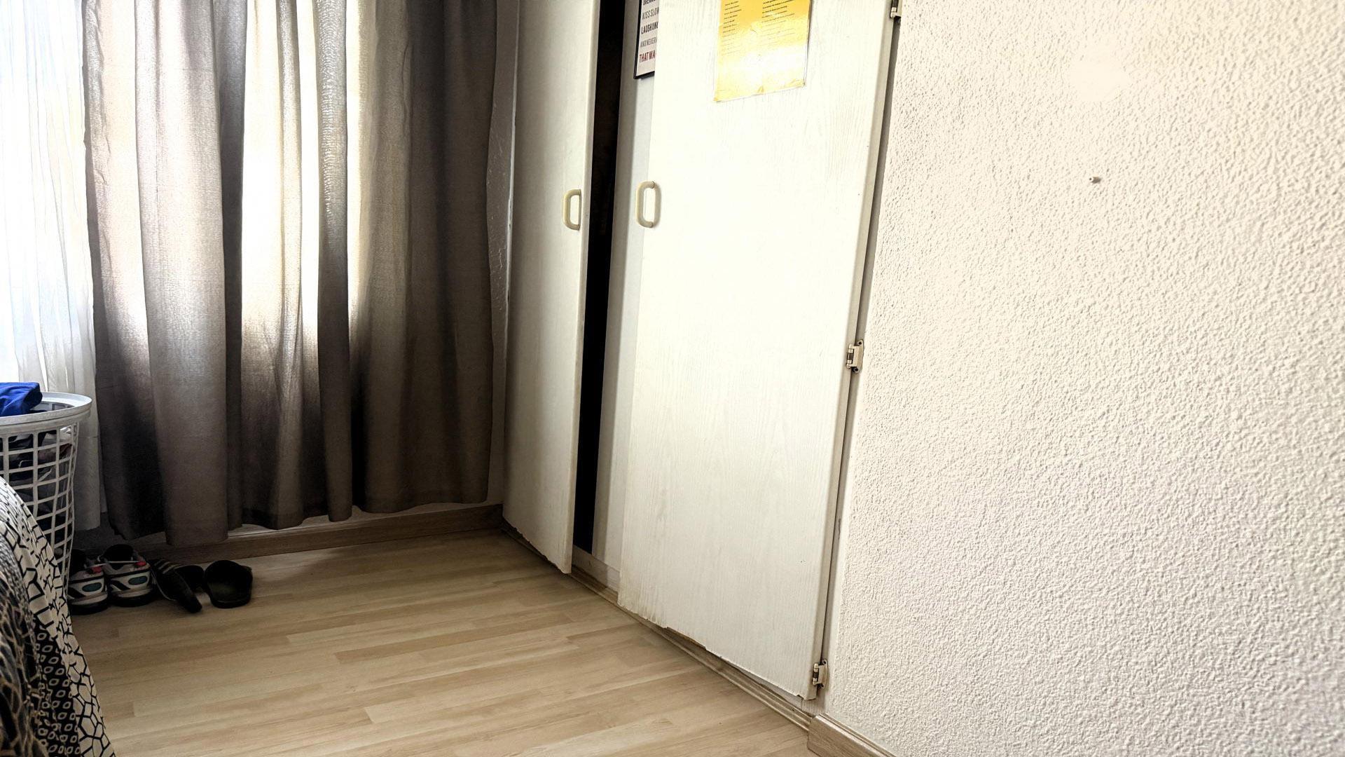 Townhouse For Sale in Ridgeway, Johannesburg