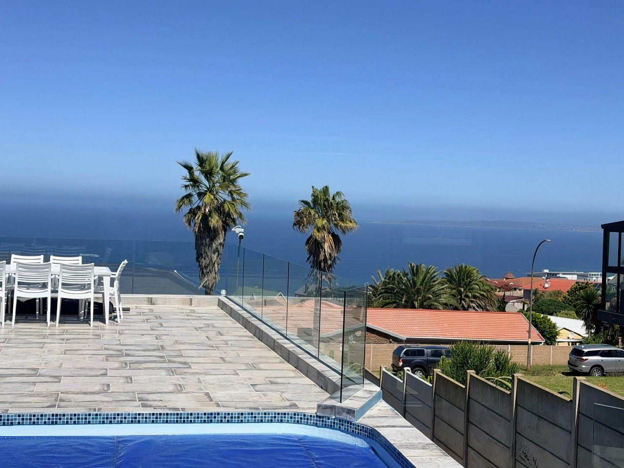 Two Properties One Stand Coastal Family Living!