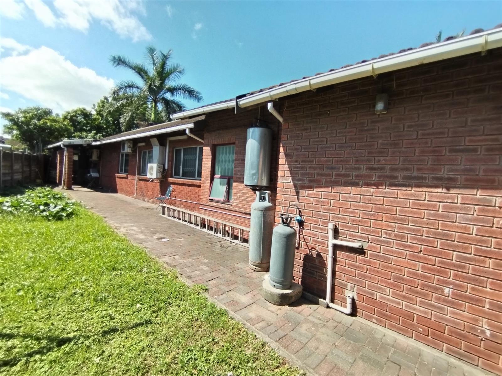 3 BEDROOM HOUSE FOR SALE IN ARBORETUM, RICHARDS BAY