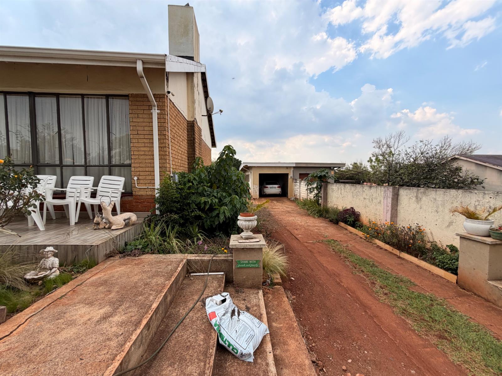 House For Sale in Signal Hill, Newcastle, KwaZulu Natal