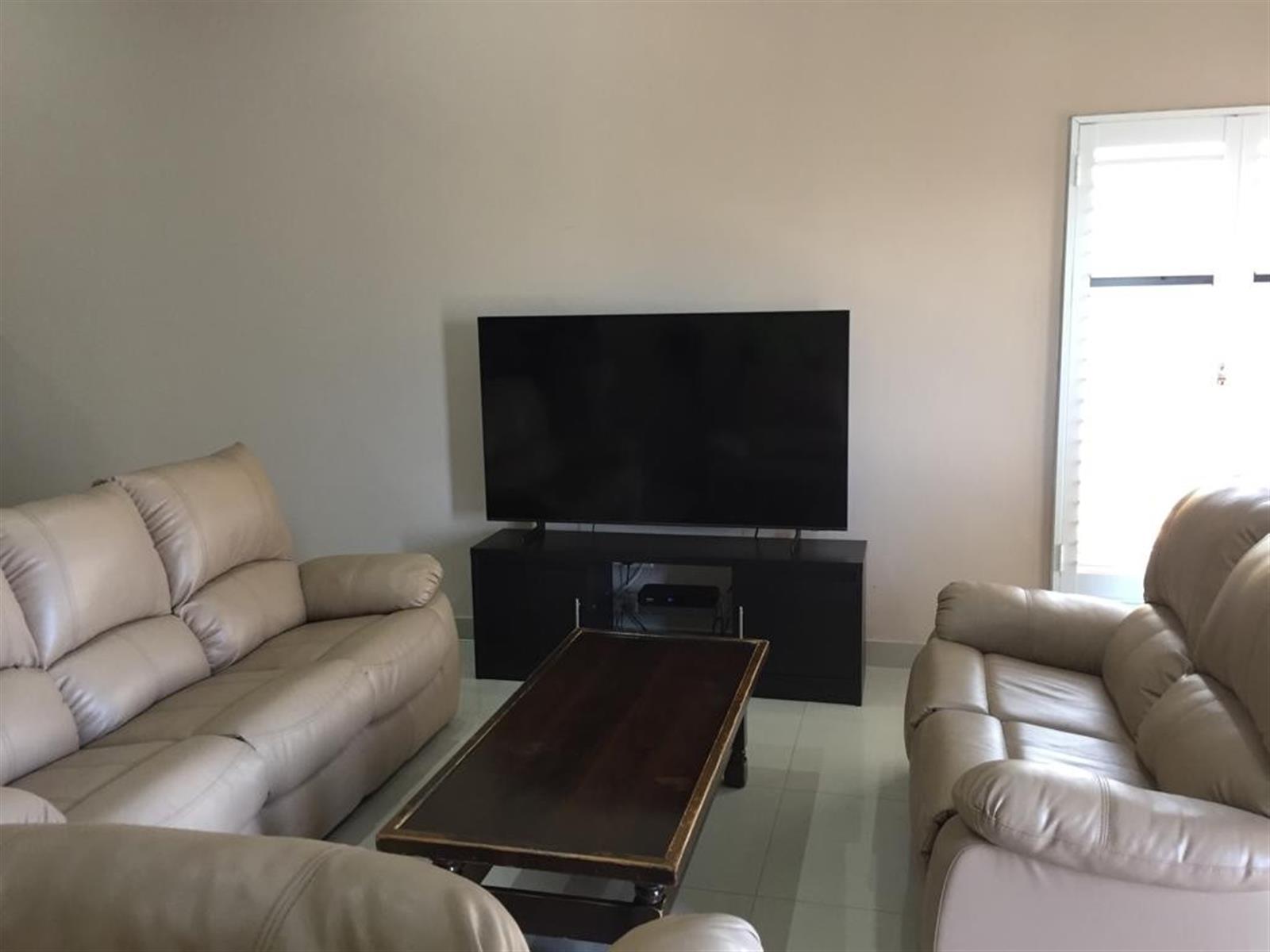 Executive Home to Rent in Beacon Hill Country Estate, Pietermaritzburg