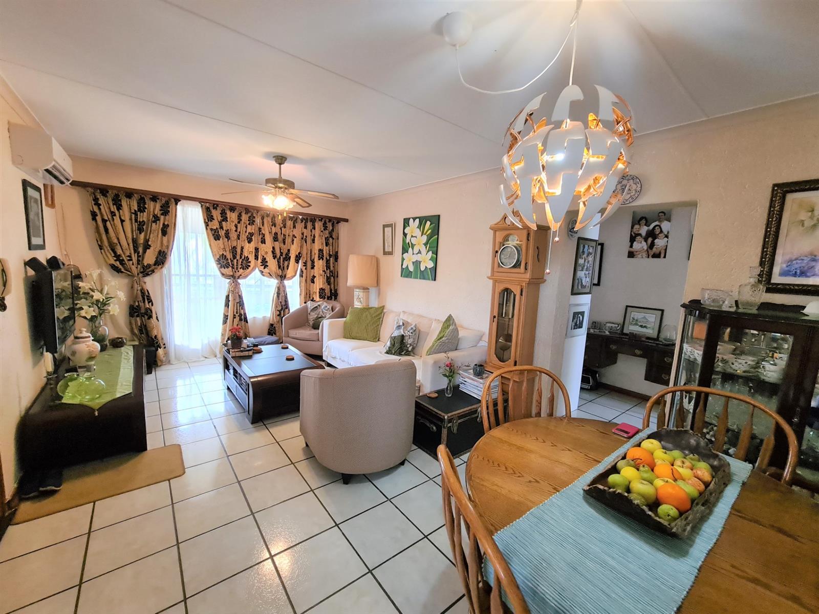 3 Bedroom Apartment in West Acres, No Transfer Duty, 2 Parking's